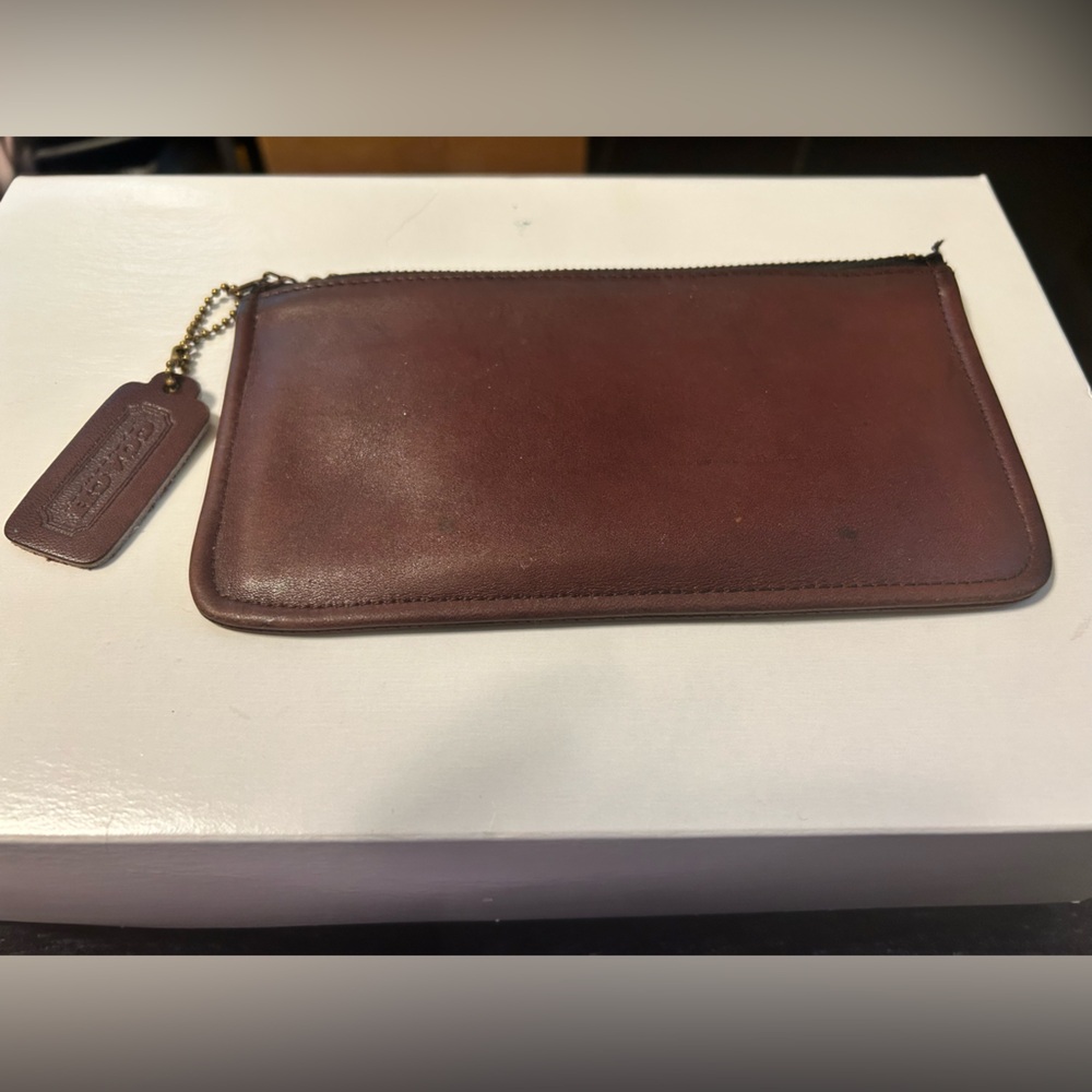 Vintage Coach Skinny Case in Burgundy